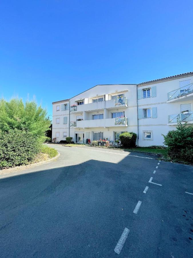 Апарт отель Domitys Le Clos Du Cedre Dompierre-sur-Mer Экстерьер фото